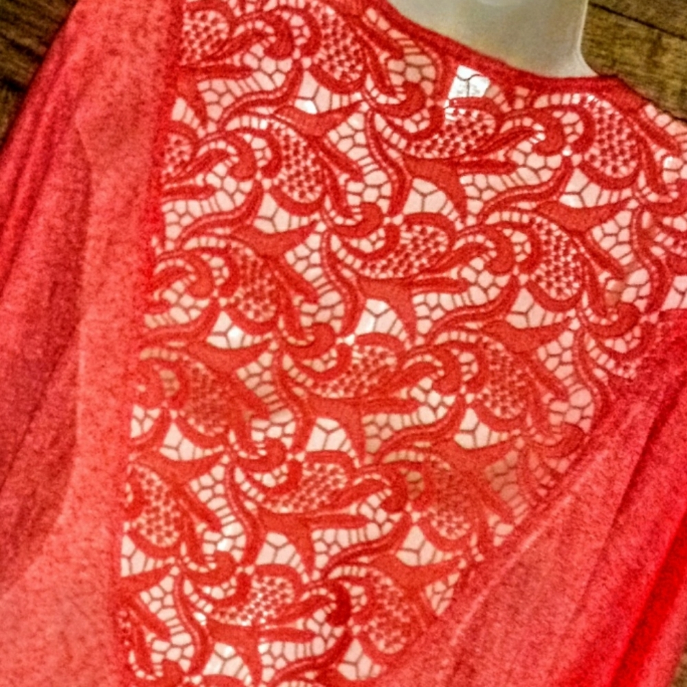 It's Shrug Size L Knit Crochet Back Drop Hem NWOT - Picture 9 of 12
